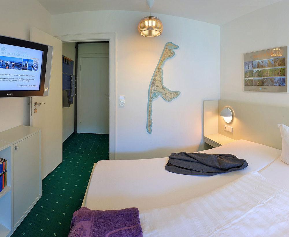 Hotel Niedersachsen Вестерланд Экстерьер фото