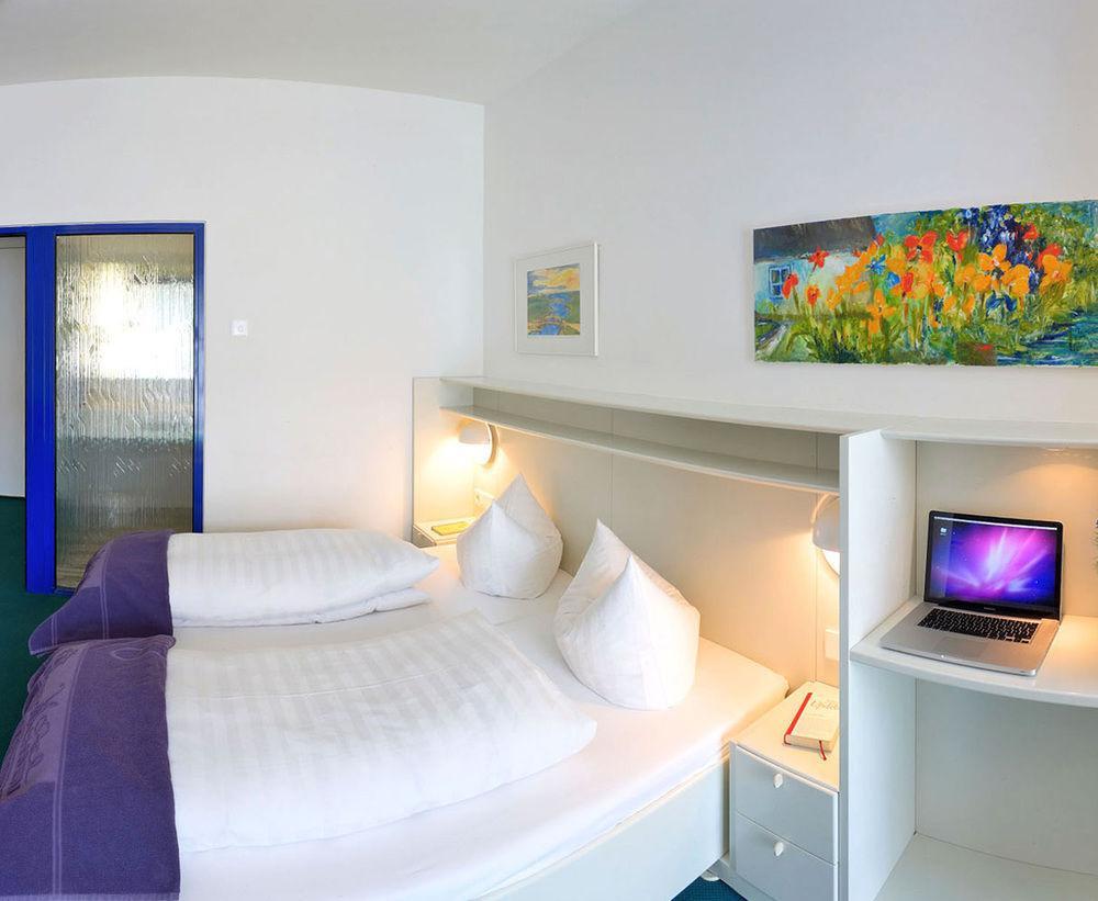 Hotel Niedersachsen Вестерланд Экстерьер фото