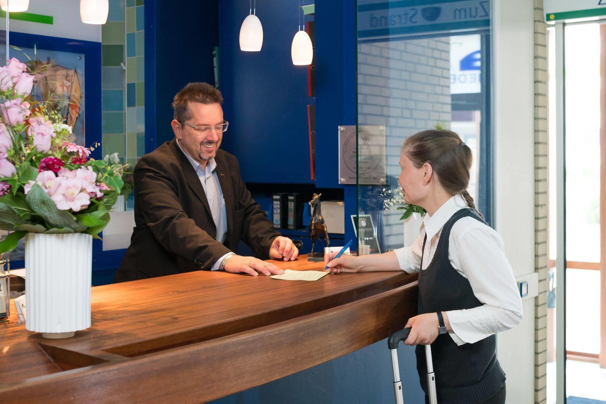 Hotel Niedersachsen Вестерланд Экстерьер фото